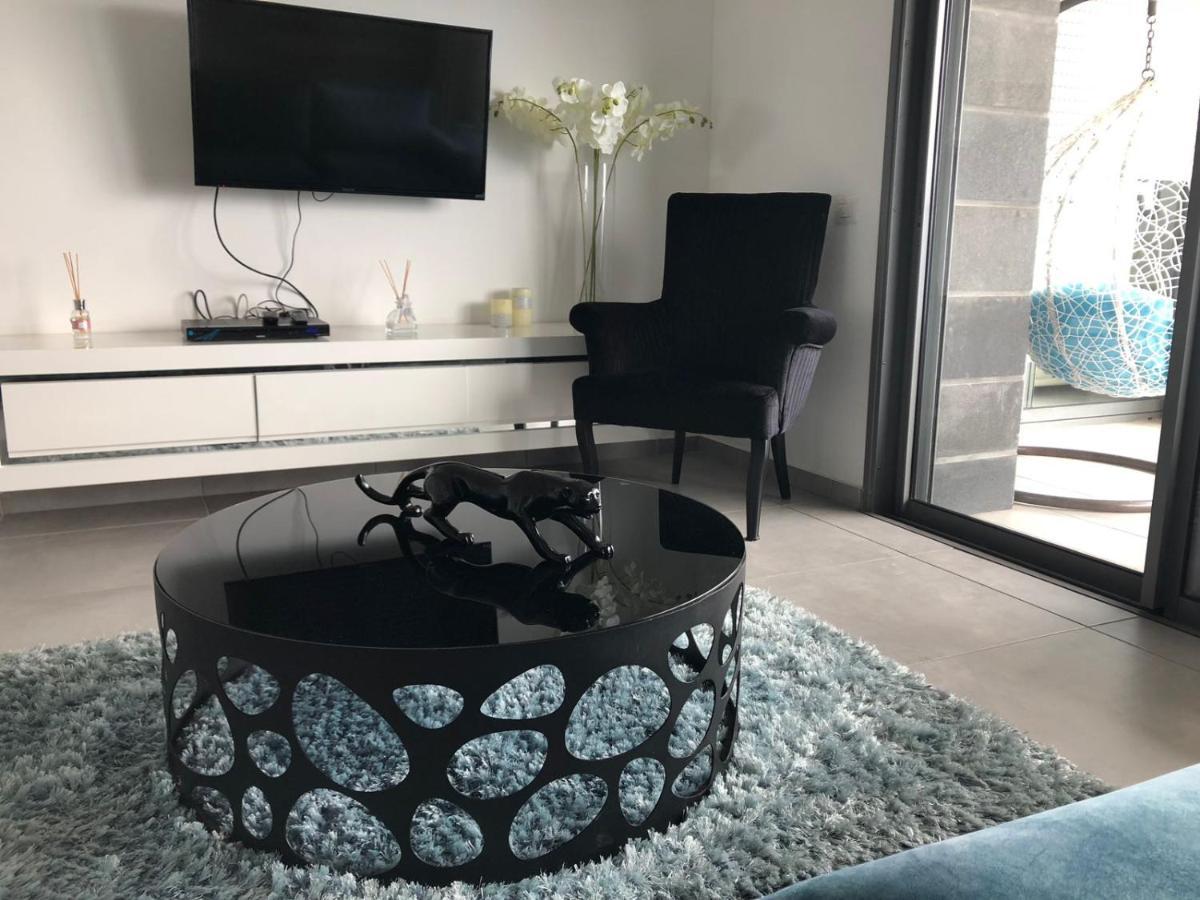 Panorama Apartment " City Garden " 바트얌 외부 사진